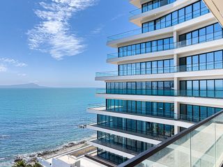 Condominio amueblado y equipado en VENTA frente al mar - TORRE BARLOVENTO