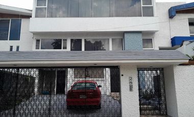 CASA EN VENTA EN CIRCUITO JURISTAS CIUDAD SATÉLITE