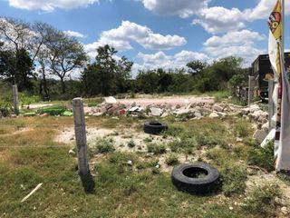 Se Rentan Terreno Comerciales en Campeche: Av Lopez Portillo Colonia Las Flores