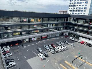 LOCAL COMERCIAL DOBLE ALTURA UBICADISIMO CON VISTA A LA ATLIXCAYOTL