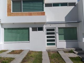 Preciosa Casa en Punta Esmeralda, Luxury y Premium, 3 Recamaras, Terreno 192 m2