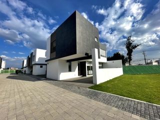 Casa en venta Metepec moderna en Zona Tecnológico, La Providencia, San Salvador Tizatlali