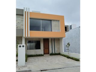 Moderna Casa en venta en Cañadas del Bosque Tres Marías L89 $2,850,000