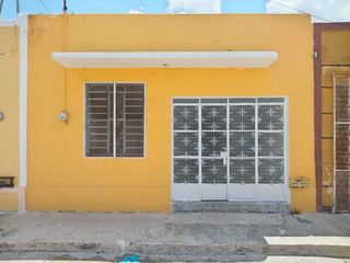 Casa de 3 Habitaciones en Colonia Centro, Merida