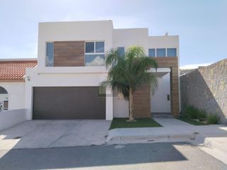Casa sola en venta en Pedregal de San Ángel, Chihuahua, Chihuahua
