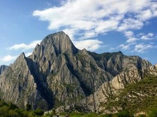 Terrenos en Venta La Huasteca, Santa Catarina.