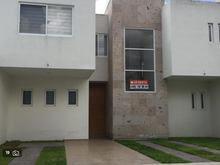 CASA EN RENTA EN COTO CONTADERO AL NORTE