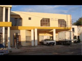 Venta Edificio Col. Alemán con 10 oficinas y amplio almacén en Mérida, Yucatán