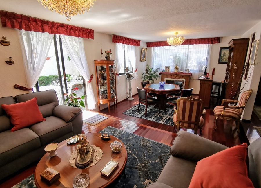 VENTA CASA CH , CERCA DE SIX FLAGS , FRENTE A CHEDRAUI