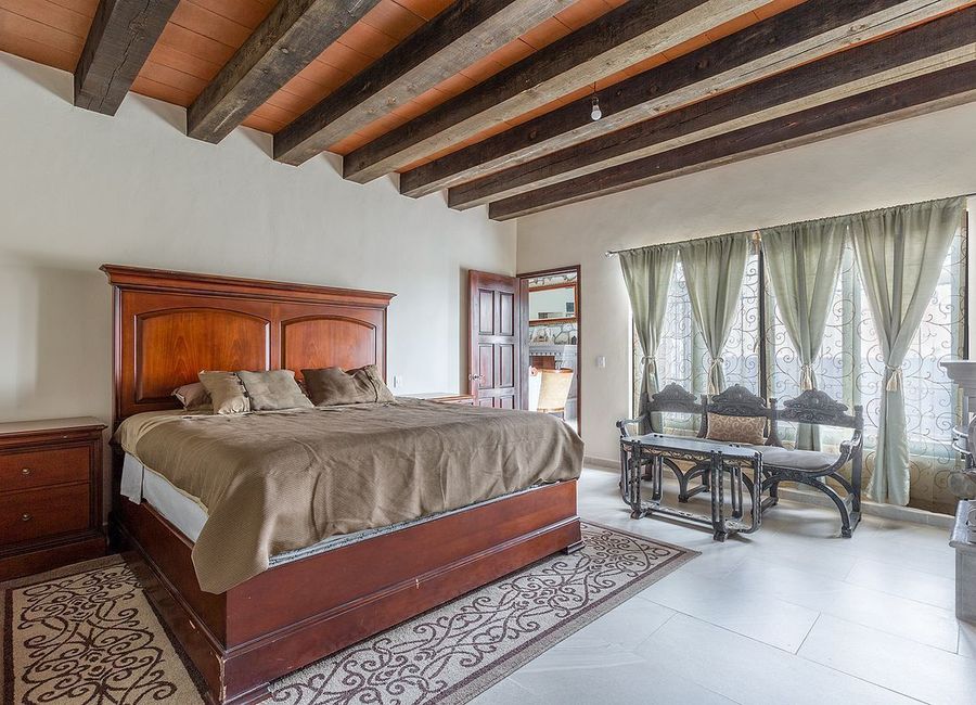 CASA DEL CIELO EN VENTA, FRACC. EL CAPRICHO SAN MIGUEL DE ALLENDE