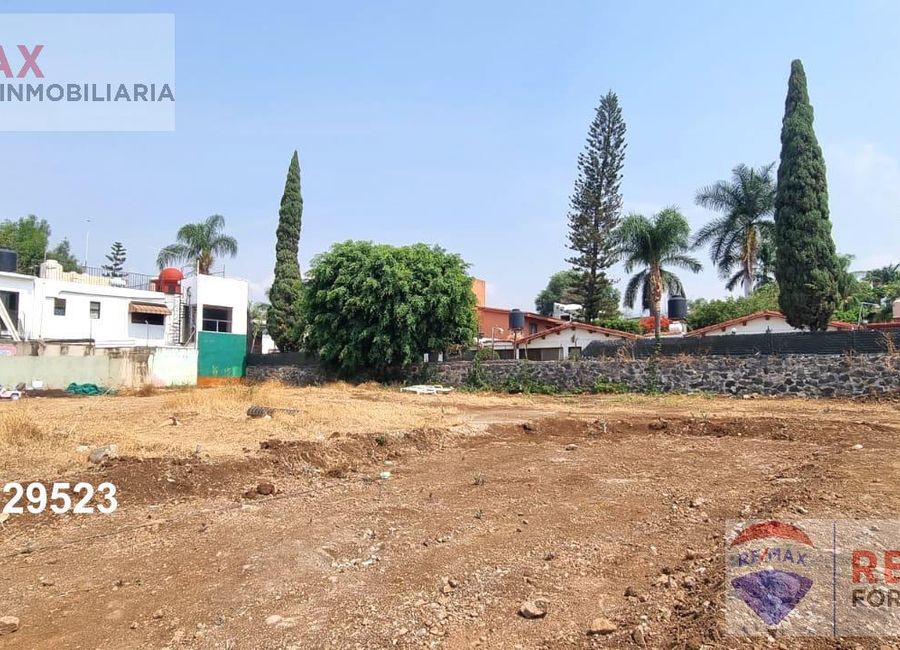 Terreno en Venta de lote residencial, Col. Delicias, Cuernavaca, Morelos…Clave 4306