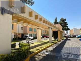 Casa condominio Venta amplias amenidades cerca Av. Lerma Las Torres Tollocan San Mateo Metepec