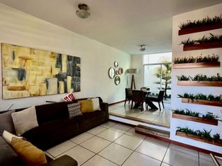 Linda  casa en Venta en Bosques del Centinela