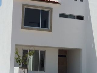 Preciosa Casa en Ciudad Maderas, Premium. 3 Recamaras, Mármol, Asador, Lujo..