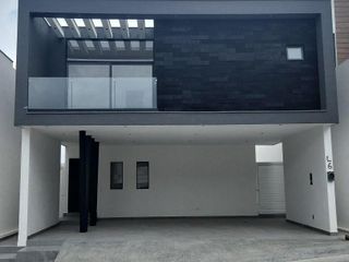 Casa Nueva en Venta en Carretera Nacional