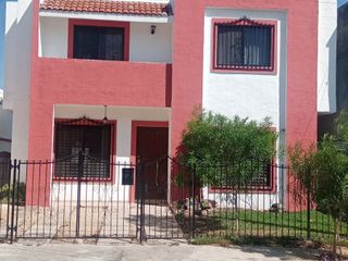 Casa en renta en Fraccionamiento La Florida entre Plaza Altabrisa y Macroplaza