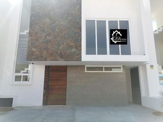 Casas en Venta en Lomas de Juriquilla, Roof Garden, 3 Niveles, Doble Altura.