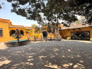 Venta/Renta Casa Estilo Colonial ideal Airbnb, Oficinas, Miraval, Cuernavaca Morelos