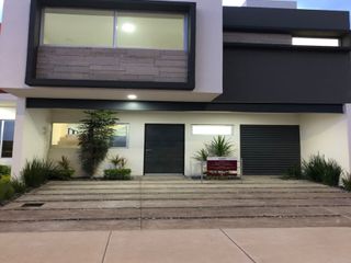 CASA EN VENTA SURPONIENTE AGS SIRIUS