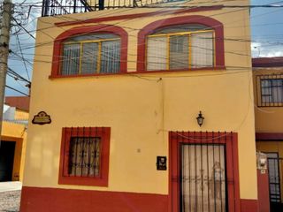 Casa Guadalupe en esquina, San Miguel de Allende, Gto.