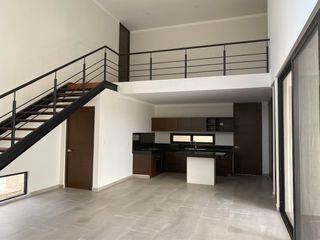 Casa en venta entrega inmediata en privada de sólo 32 lotes al norte de Mérida