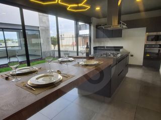 Casa en venta en Lomas de Angelópolis