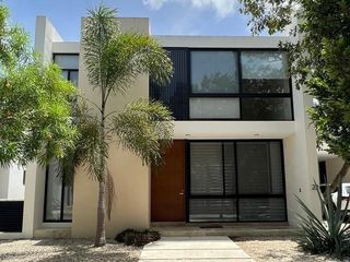 Casa en venta o renta en el Yucatán Country Club