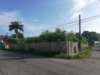 Oportunidad! Se venden 2 terrenos juntos o por separado en Col. Nuevo Yucatán