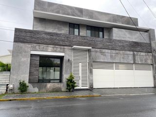 Casa en renta en Colonia del Valle en San Pedro Garza Garcia