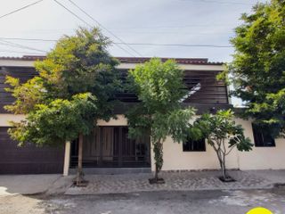 Casa En Venta En Colonia Olivares en Hermosillo, Son.