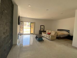 CASA EN VENTA EN EL HIPICO DE CAÑADA HONDA
