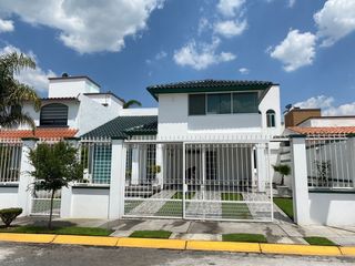 Impecable casa en venta || Rancho  San José, Toluca Edo de México