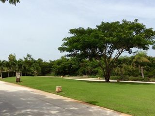 Terreno en venta en Yucatán Country Club, Privada Xtacay