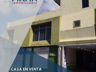 CASA CON 3 LOCALES EN VENTA  Y RENTA EN COL. CENTRO , TEPIC (EL)