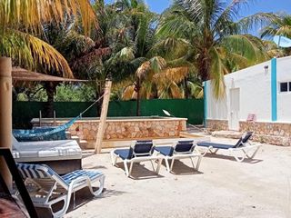 Casa a 3 calles de la playa en San Crisanto, Yucatán.