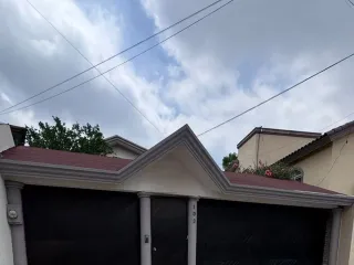 CASA EN RENTA FUENTES DEL VALLE