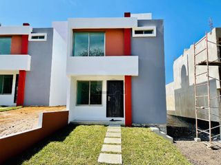 Pre venta de casa Fraccionamiento privado Zona USBI, Xalapa.