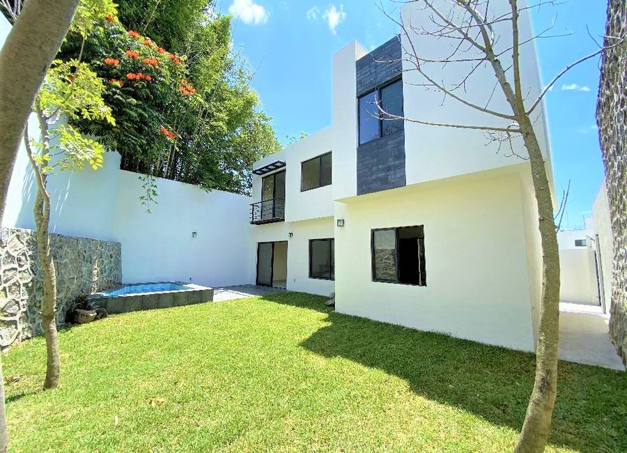 ESTRENA MODERNA CASA EN CUERNAVACA
