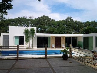 Casa en Venta, Col. Barrancas, Cosoleacaque, Ver.