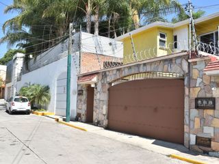 Casa en Privada en Extensión Vista Hermosa Cuernavaca - SOR-399-Cp*