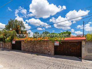 CASA EN VENTA EN TEQUISQUIAPAN CENTRO YANIRA