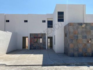 Casa Nueva en Fracc. Villas de Las Perlas, Torreón, Coah.