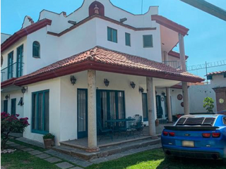 Casa en venta estilo mexicano en Campestre San Rafael zona Xilotzingo, Puebla