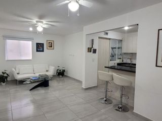 Venta de departamento duplex planta baja en Privalia