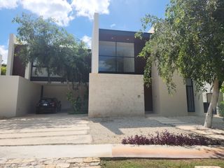 Casa en venta o renta en el Yucatan Country Club