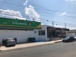 Plaza Comercial en Querétaro a la venta