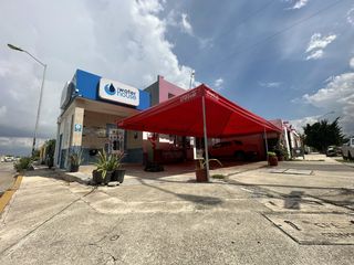 Casa en venta con locales, Ciudad Caucel, Mérida, Yucatán