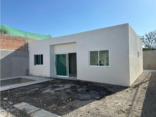 Venta de Casas Solas con Alberca en Morelos