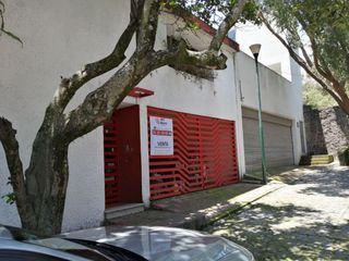Casa en Fraccionamiento en Barrio San Francisco La Magdalena Contreras - ARI-901-Fr*