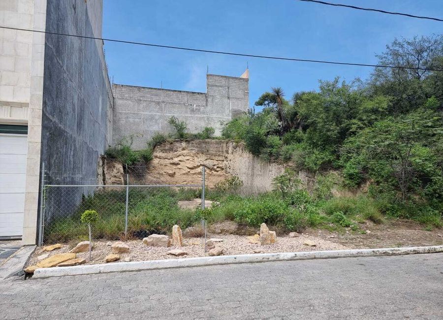 TERRENO EN VENTA. EN FRACCIONAMIENTO EL MOLINO, TEHUACÁN, PUEBLA